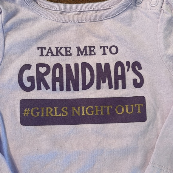 Set of 2 long sleeve bodysuits and 1 pair of Navy ruffle butt pants. - Picture 3 of 13